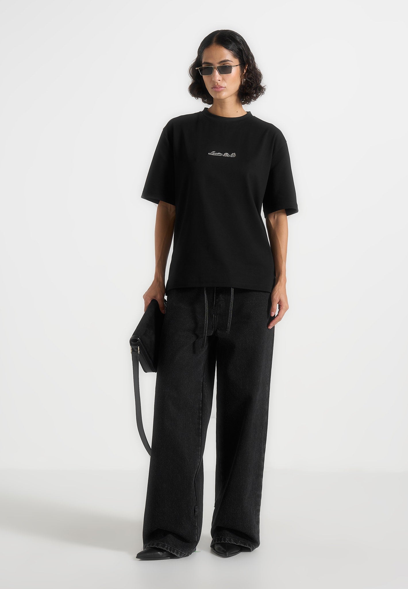 ts001-unisex-signature-relaxed-fit-cotton-t-shirt-black