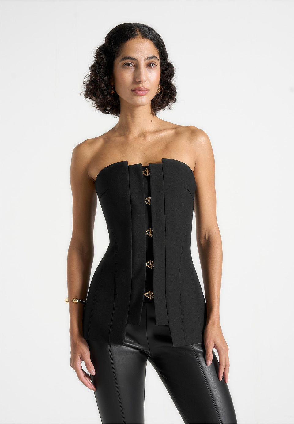 viviane-clasp-detail-bandeau-top-black