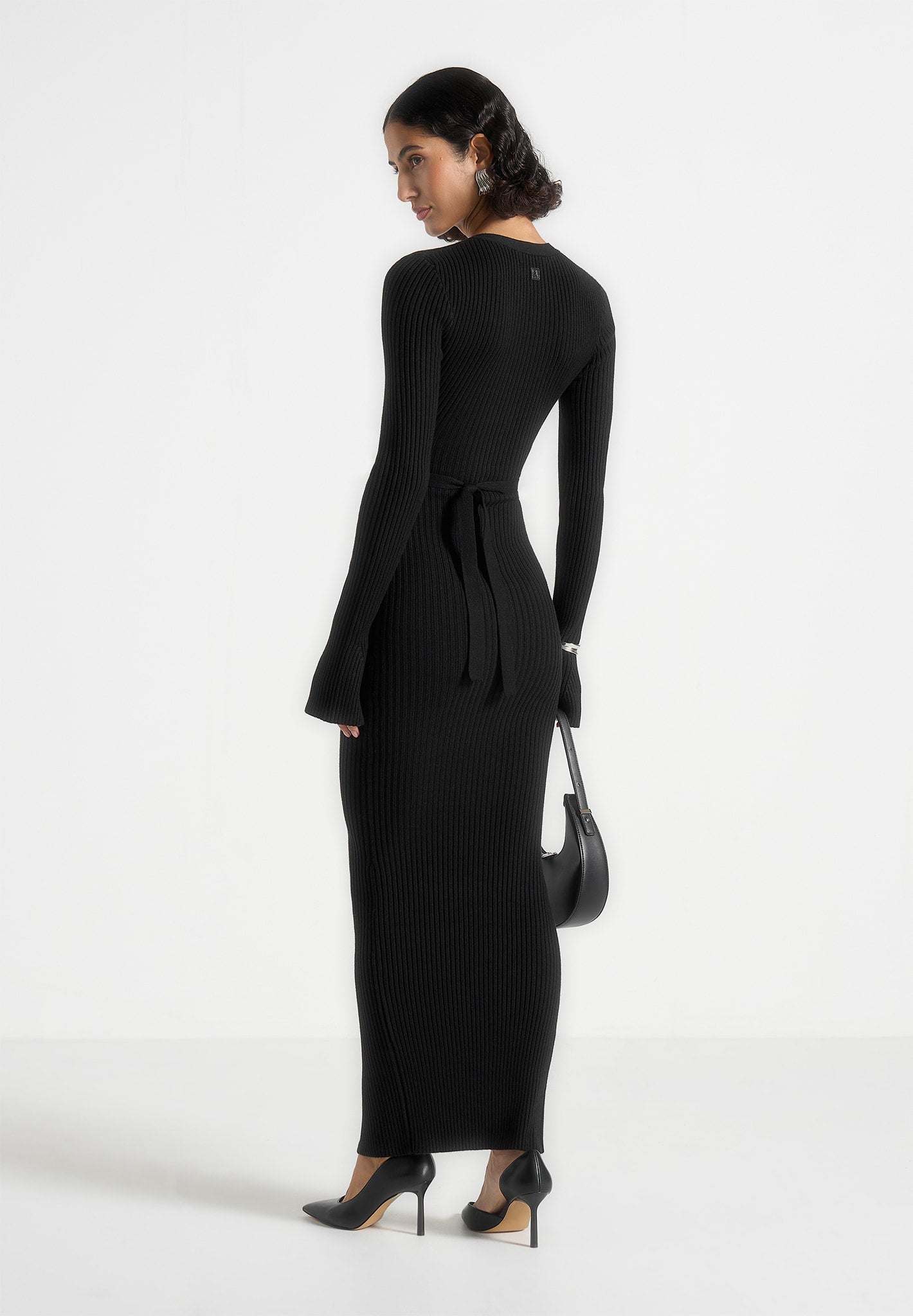 assia-long-sleeve-knitted-midaxi-dress-with-belt-black