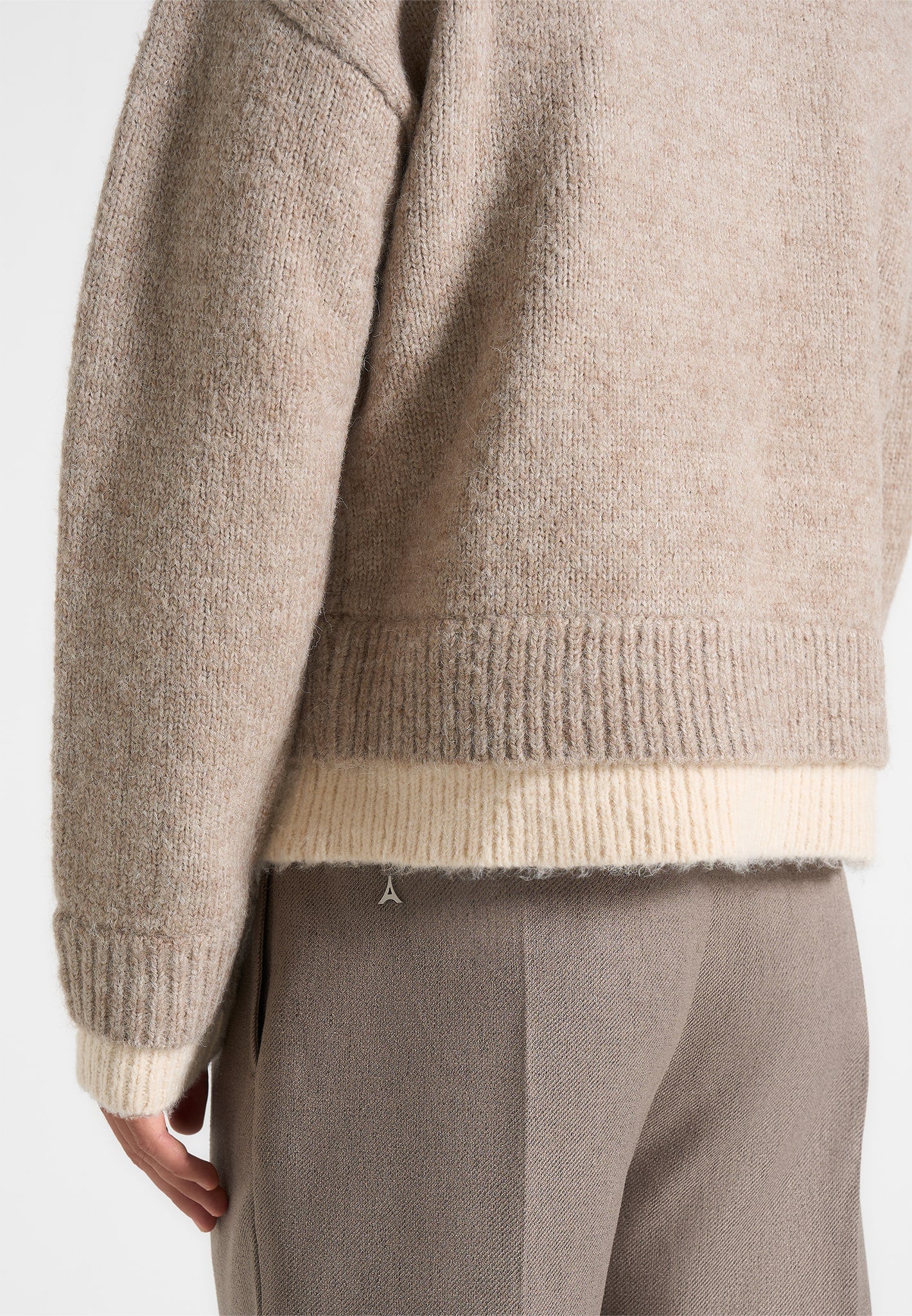 Jacques - Unisex Double Layer V-Neck Knit Jumper - Beige/Cream