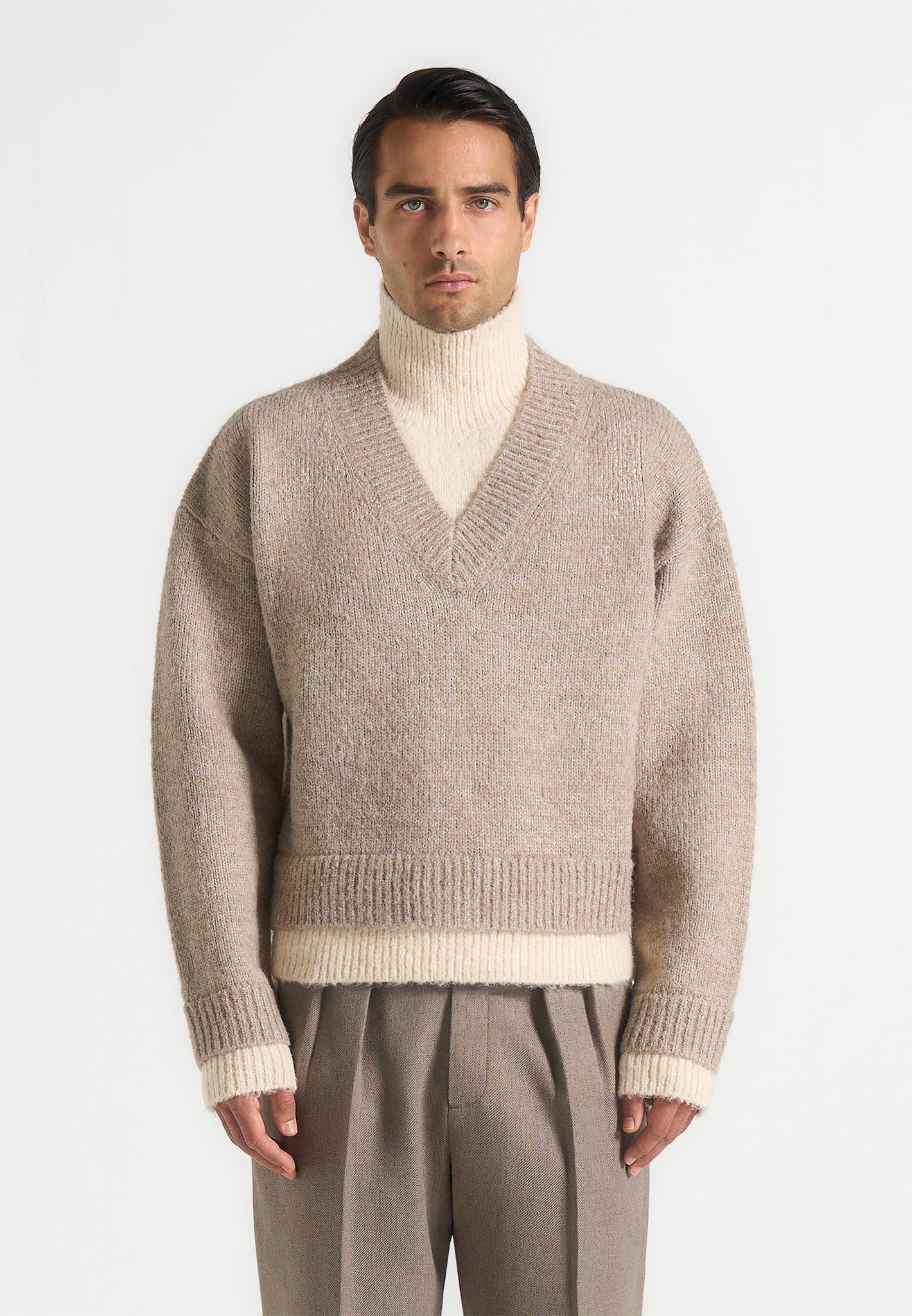 Jacques - Unisex Double Layer V-Neck Knit Jumper - Beige/Cream