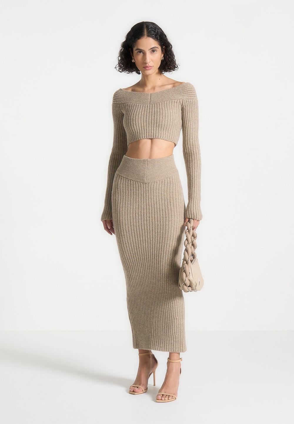 angled-waist-knit-maxi-skirt-beige-marl