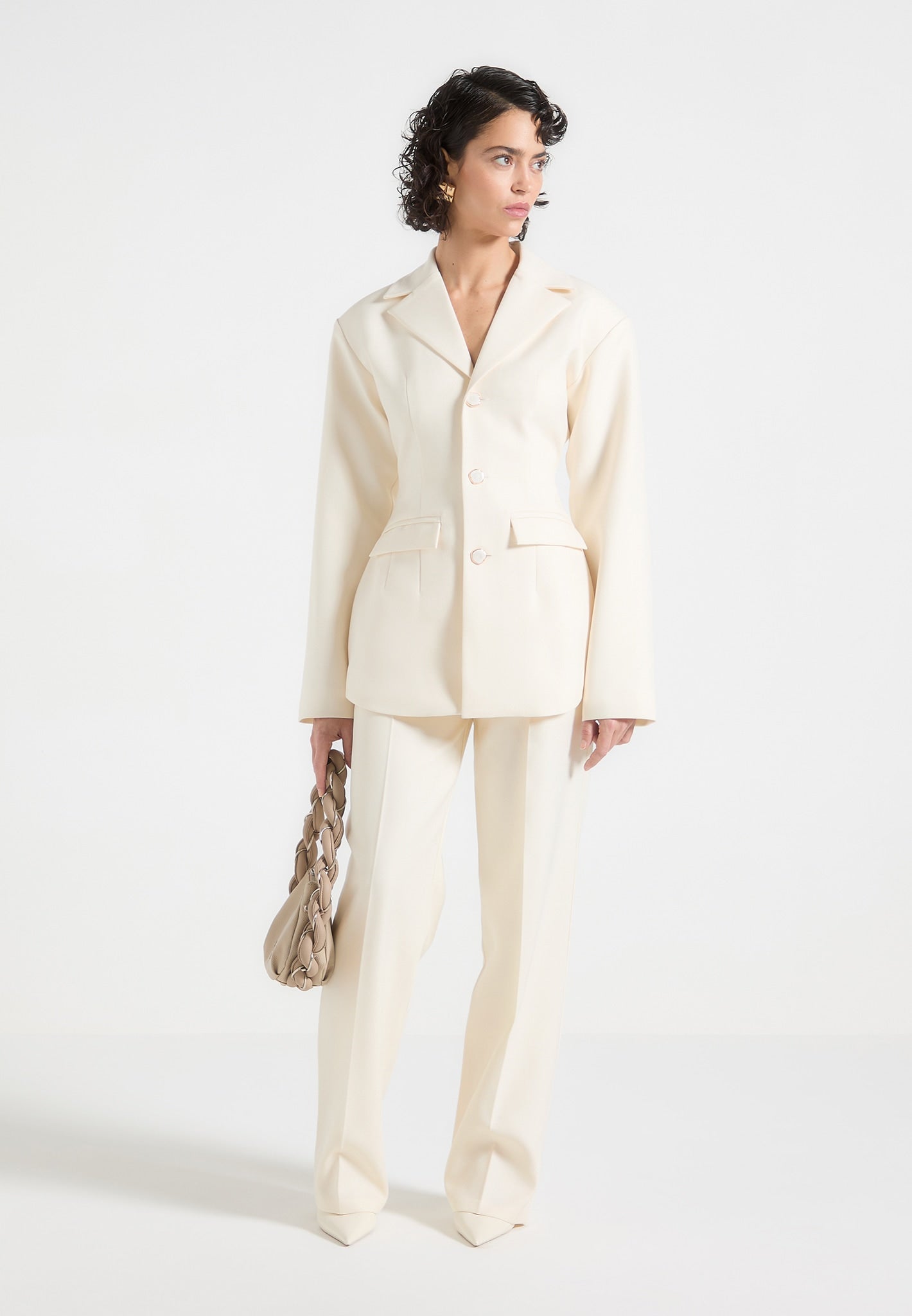wide-shoulder-cinch-waist-blazer-cream 