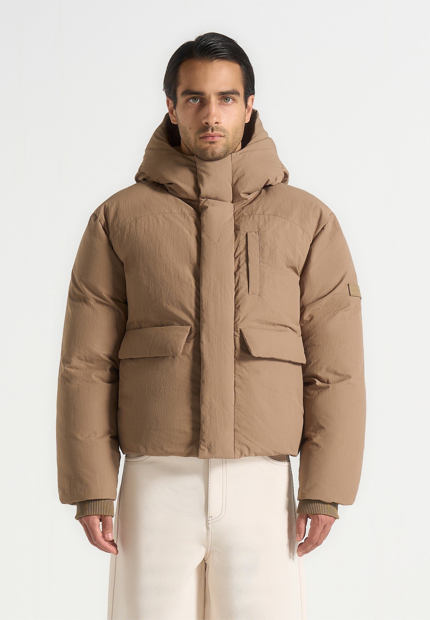 casey-unisex-minimal-raglan-puffer-jacket-taupe 