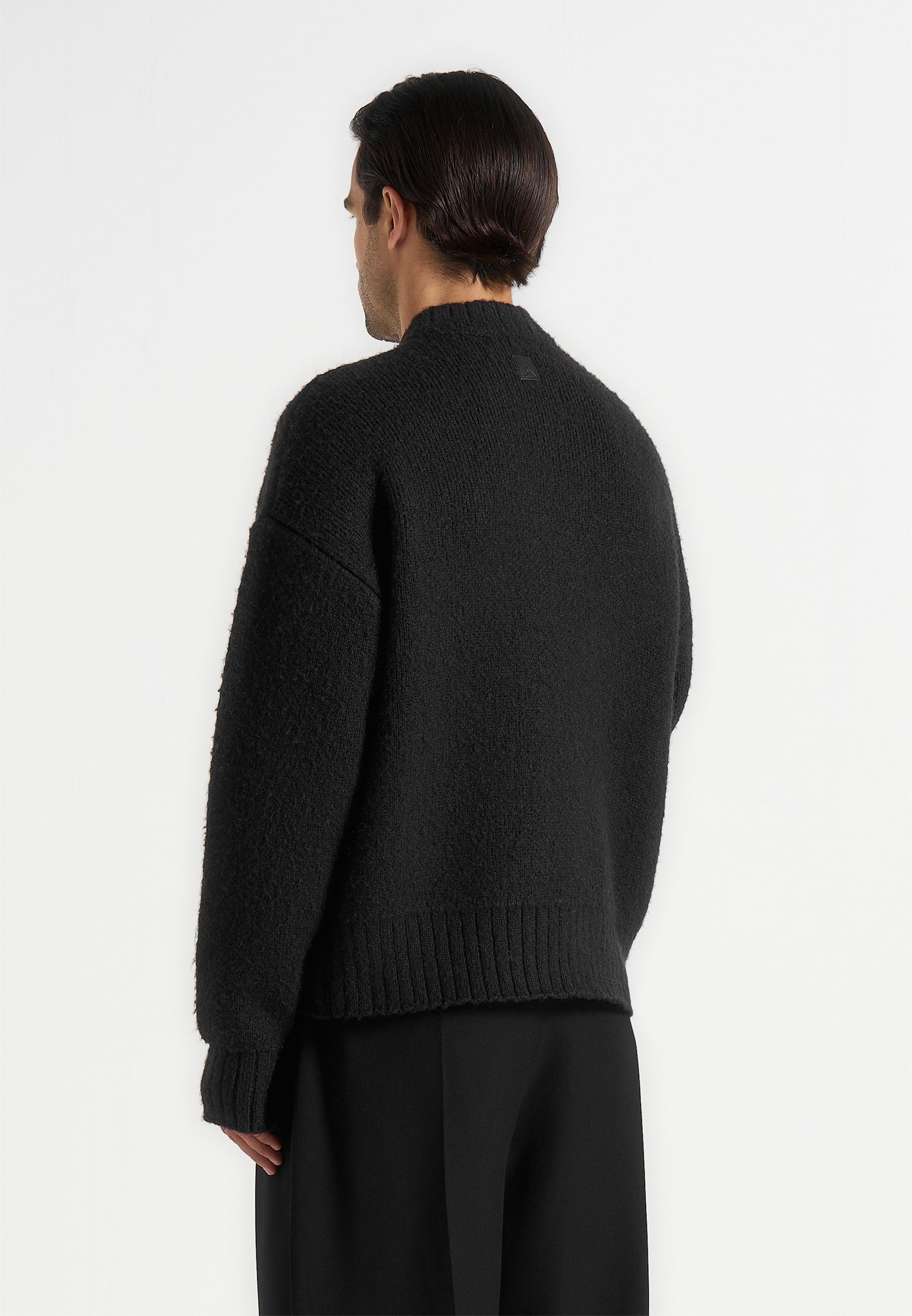 chris-brushed-wool-knit-jumper-black
