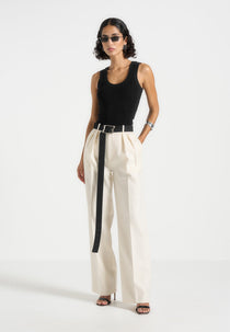 Justine - Scoop Neck Ribbed Tank Top - Black