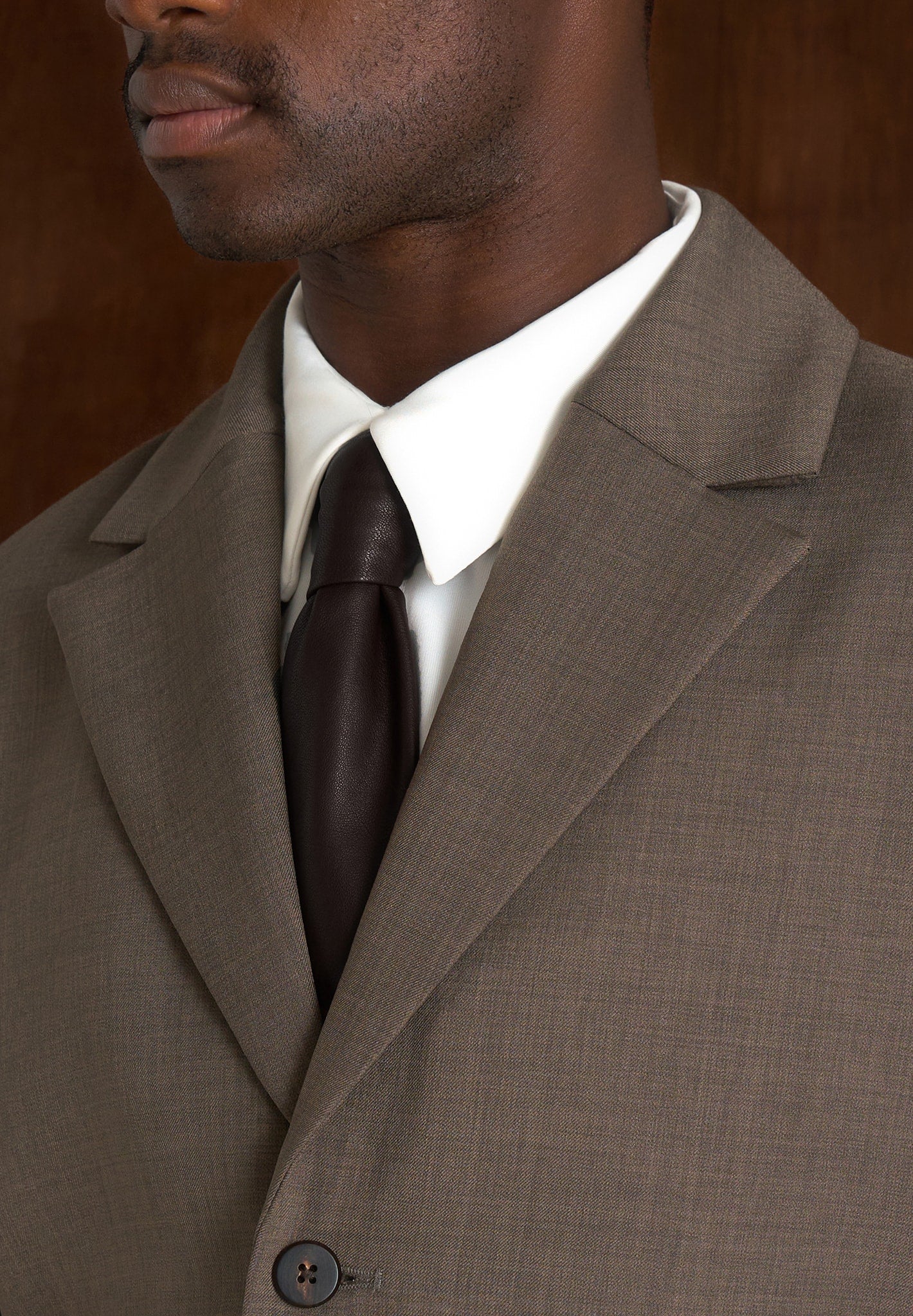 silas-tailored-cropped-blazer-taupe