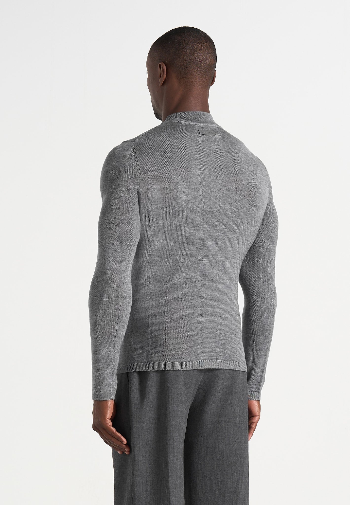 KW003 - Fitted Mock Neck Wool-Blend Jumper - Grey