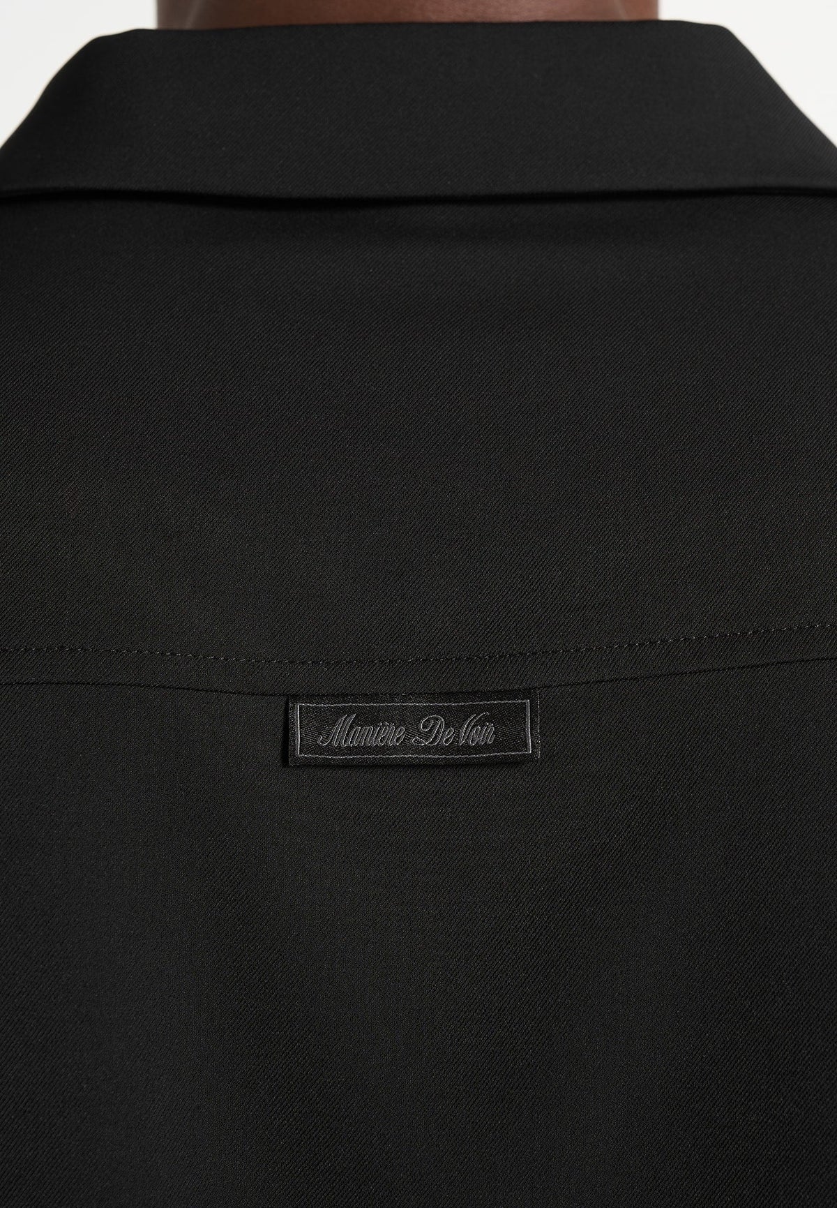 valen-applique-detail-long-sleeve-shirt-black