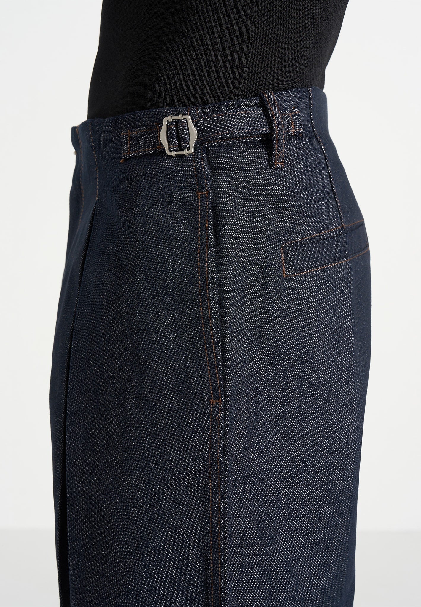 Lior - Box Pleat Wide Leg Denim Jeans - Indigo