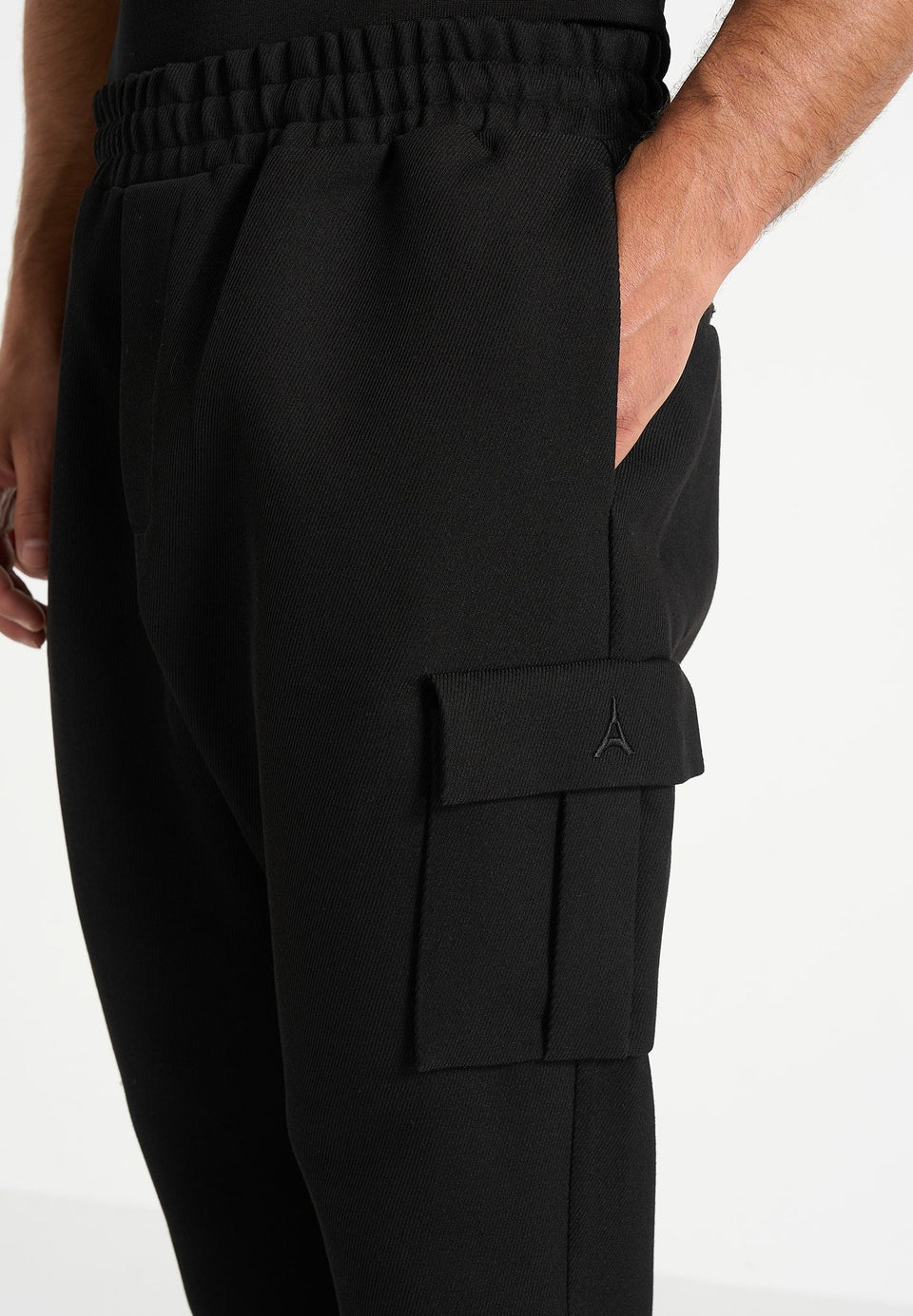 twill-cargo-regular-fit-pants-black