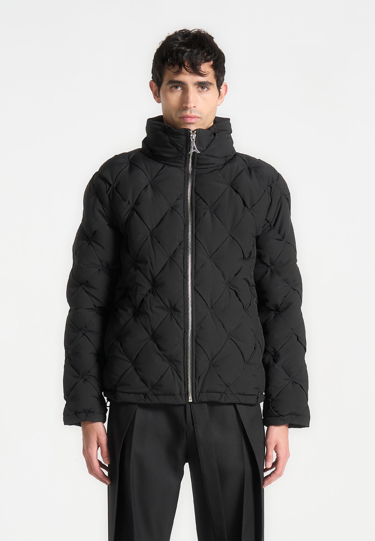 woven-interlock-puffer-jacket-black