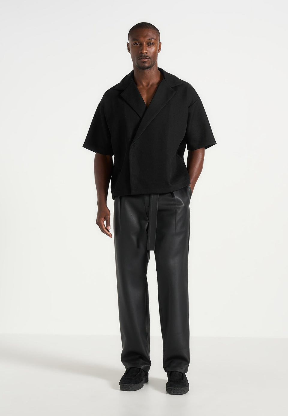 serge-relaxed-fit-leather-pleated-trousers-black