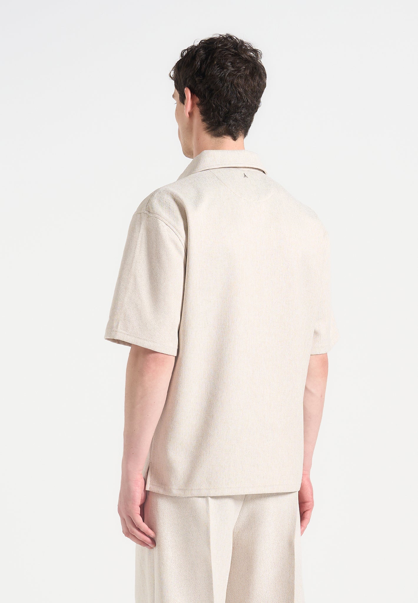 norbert-open-collar-textured-drawstring-shirt-cream