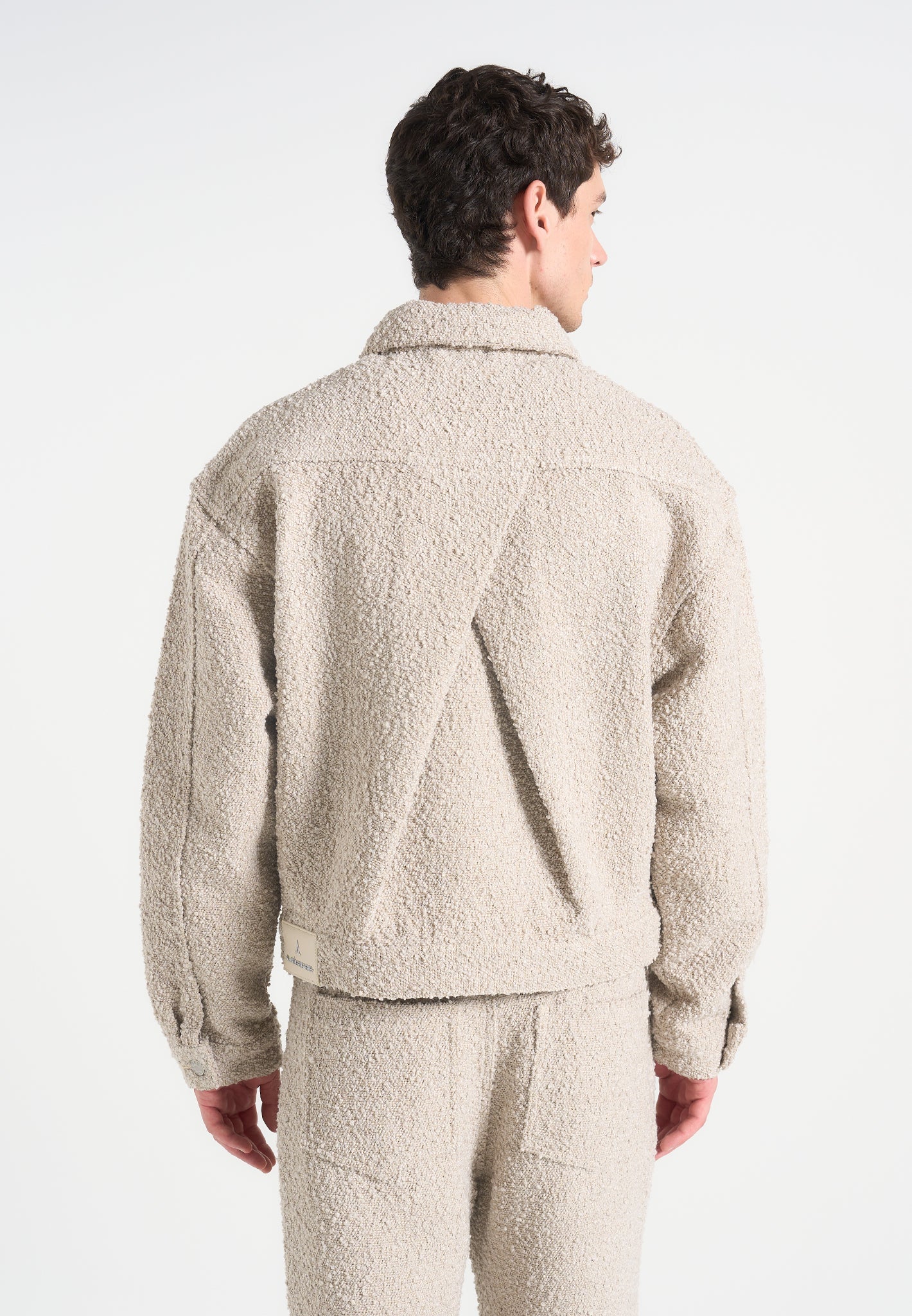 damien-boucle-jacket-with-back-pleat-beige 