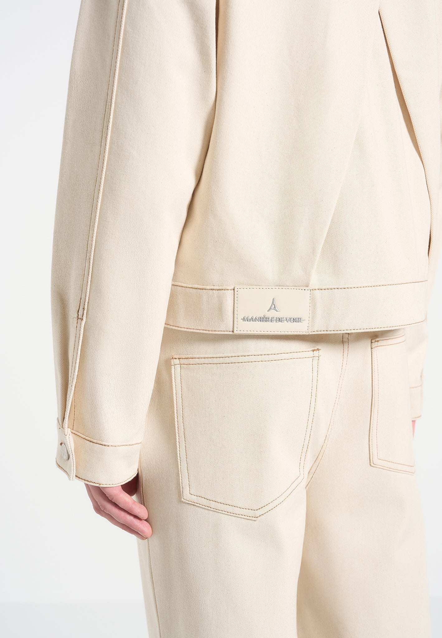 denim-jacket-with-back-pleat-cream
