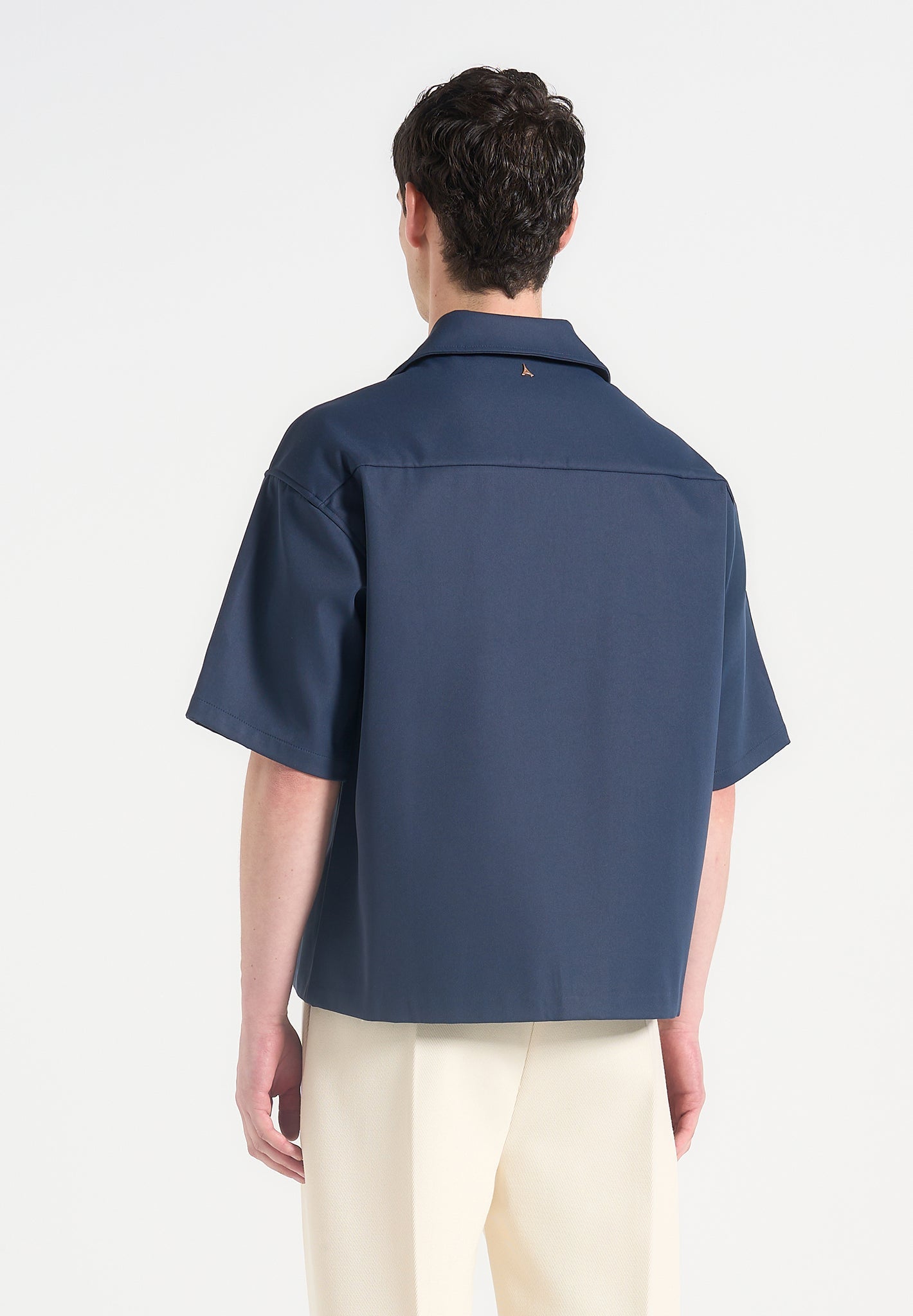 girl-with-a-pearl-earring-boxy-shirt-indigo