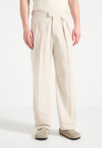 Pierre - Relaxed Fit Linen Pleated Tailored Trousers - Natural