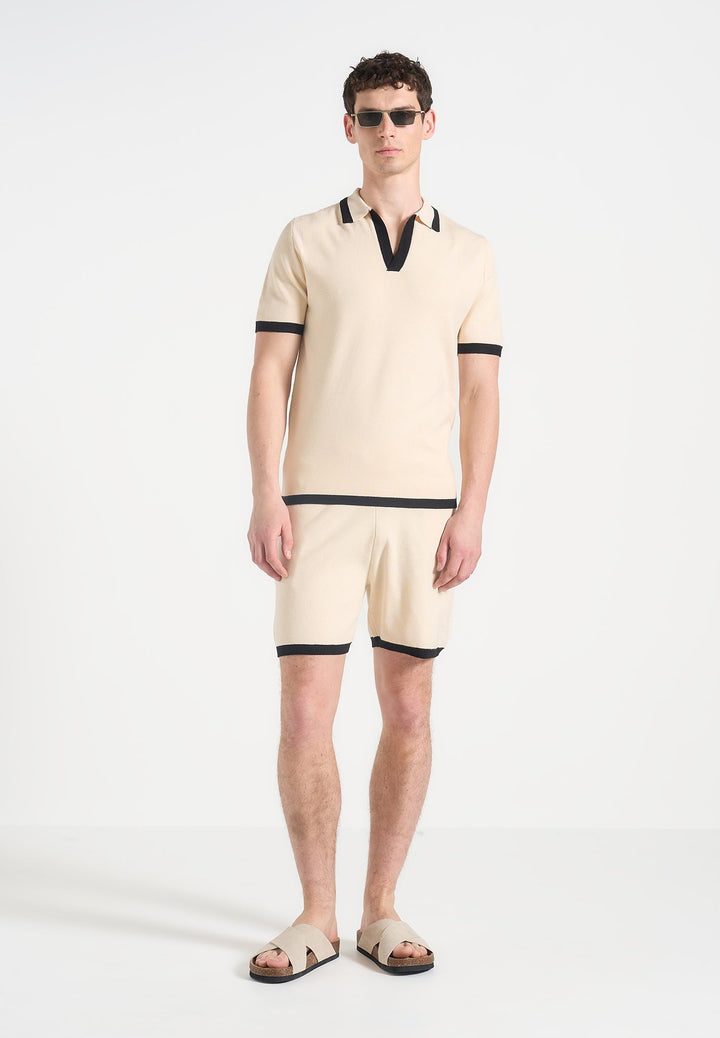 contrast-detail-knit-shorts-cream