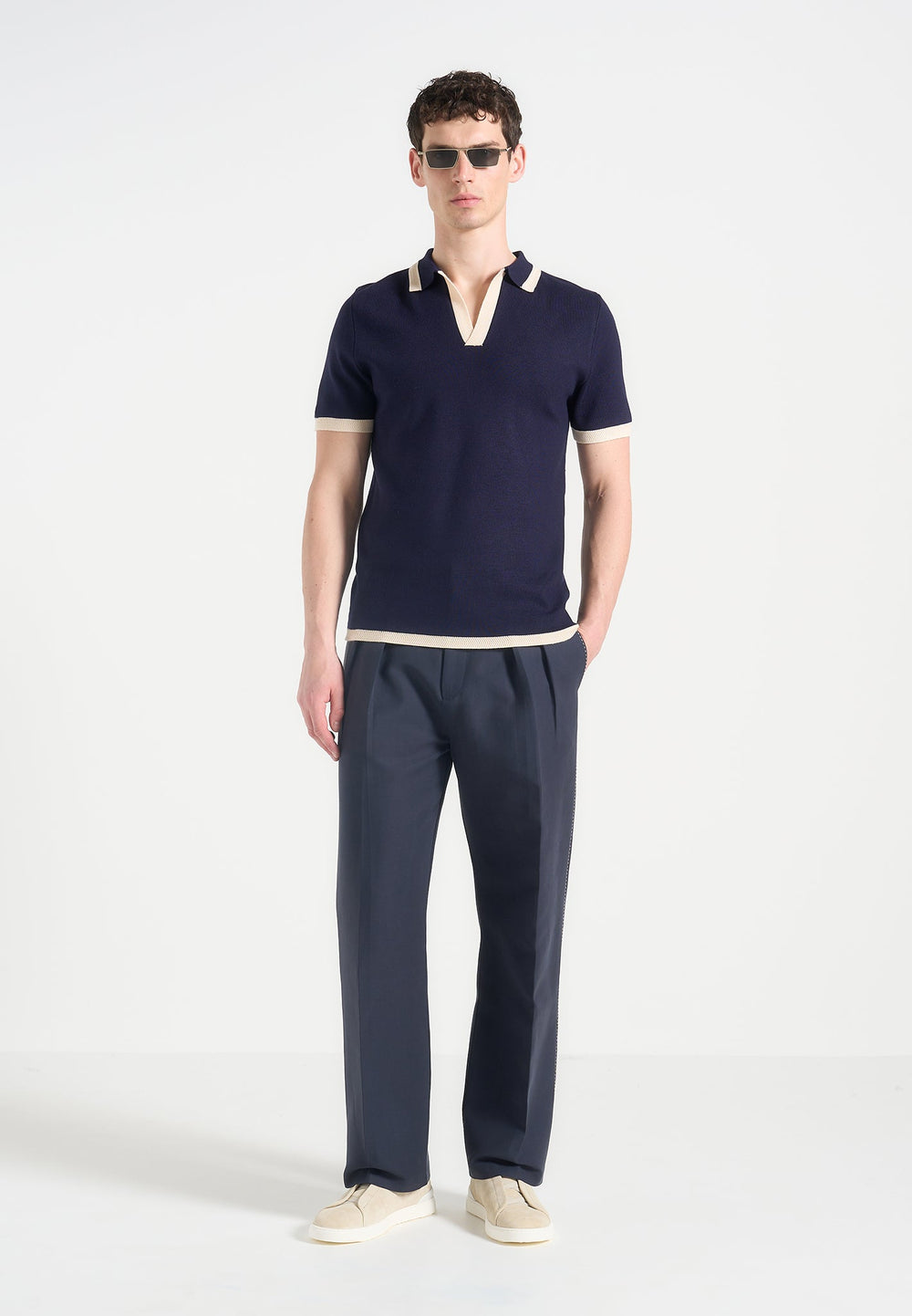 contrast-detail-knit-polo-shirt-navy