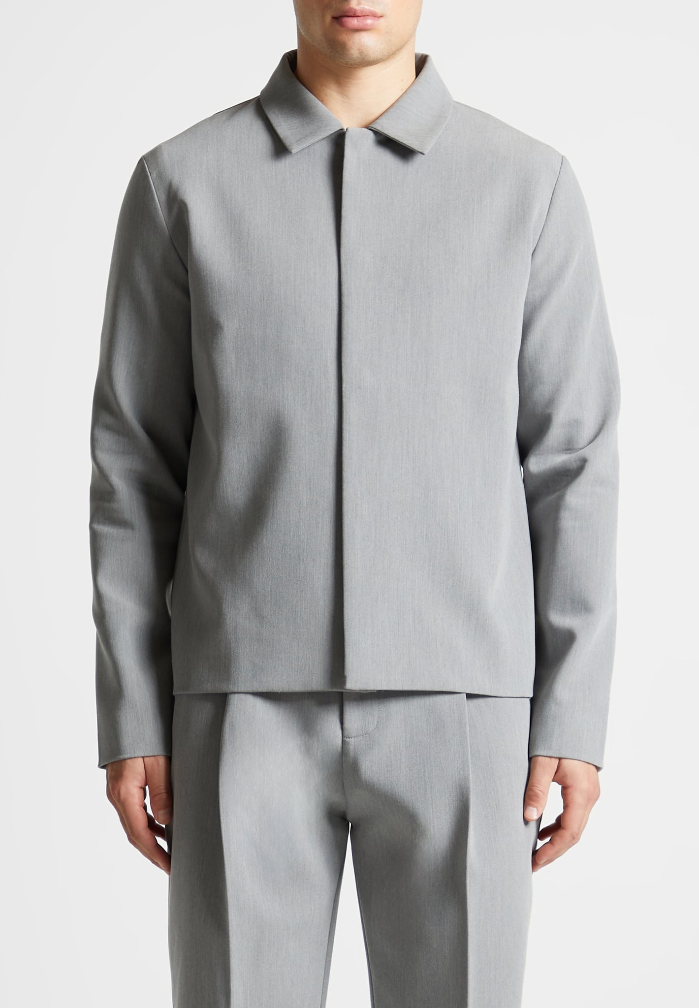 minimal-boxy-jacket-light-grey