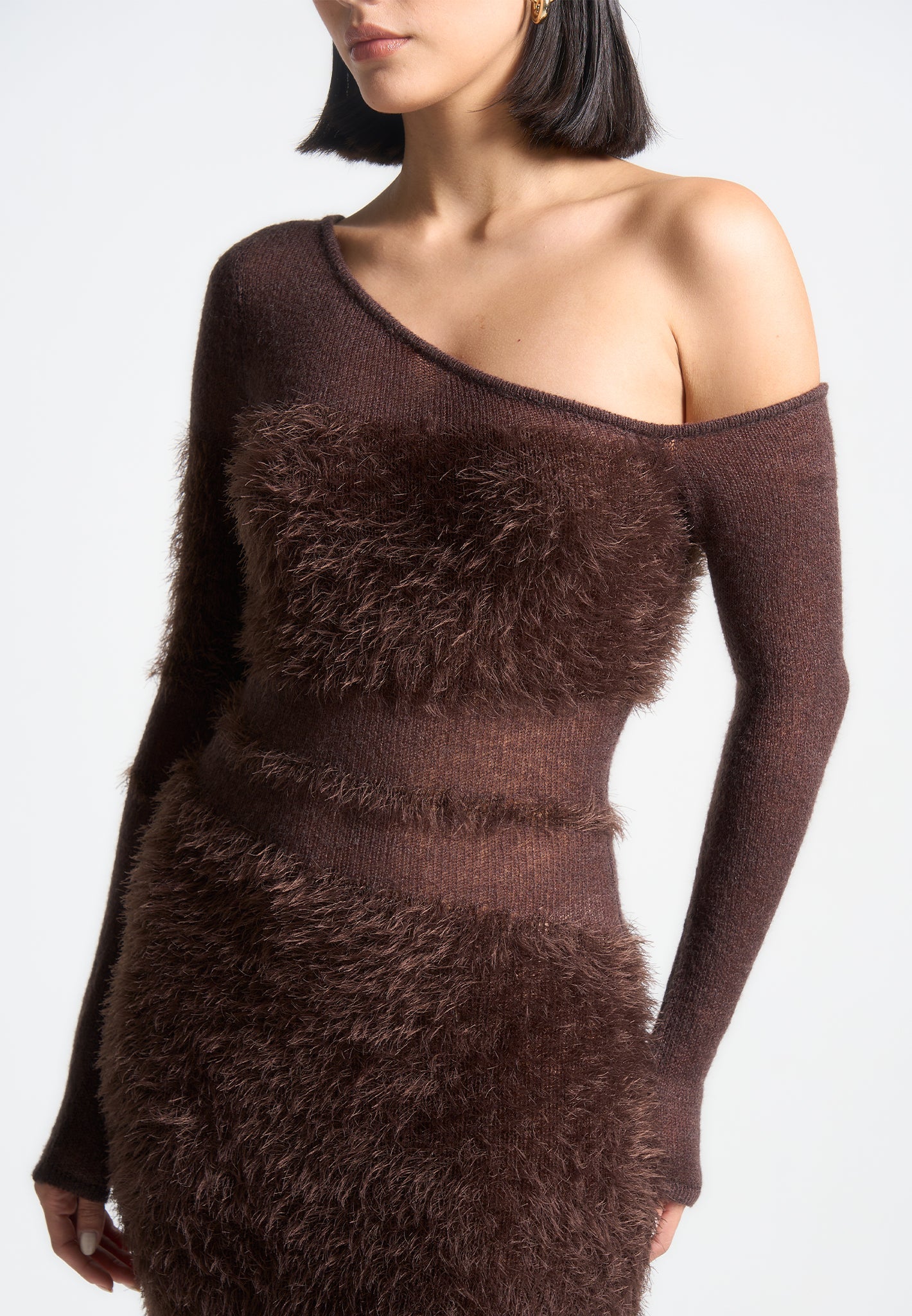 off-shoulder-knitted-maxi-dress-brown 