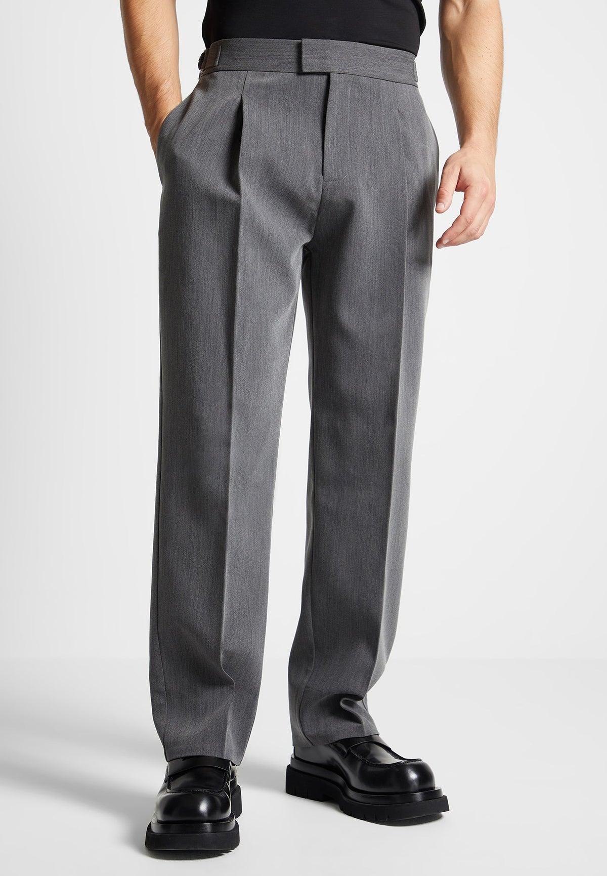 Relaxed Fit Grained Pleated Tailored Pants - Dark Grey