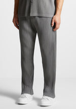 pleated-trousers-grey