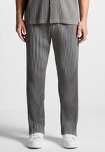 pleated-trousers-grey