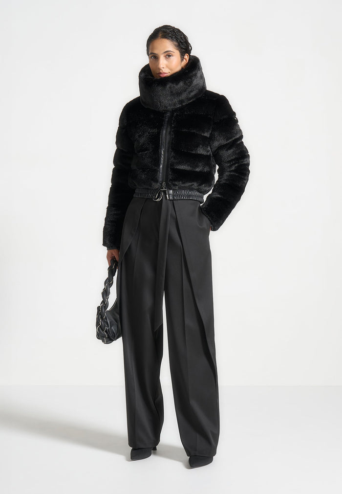 plush-ribbed-jacket-with-neck-scarf-black