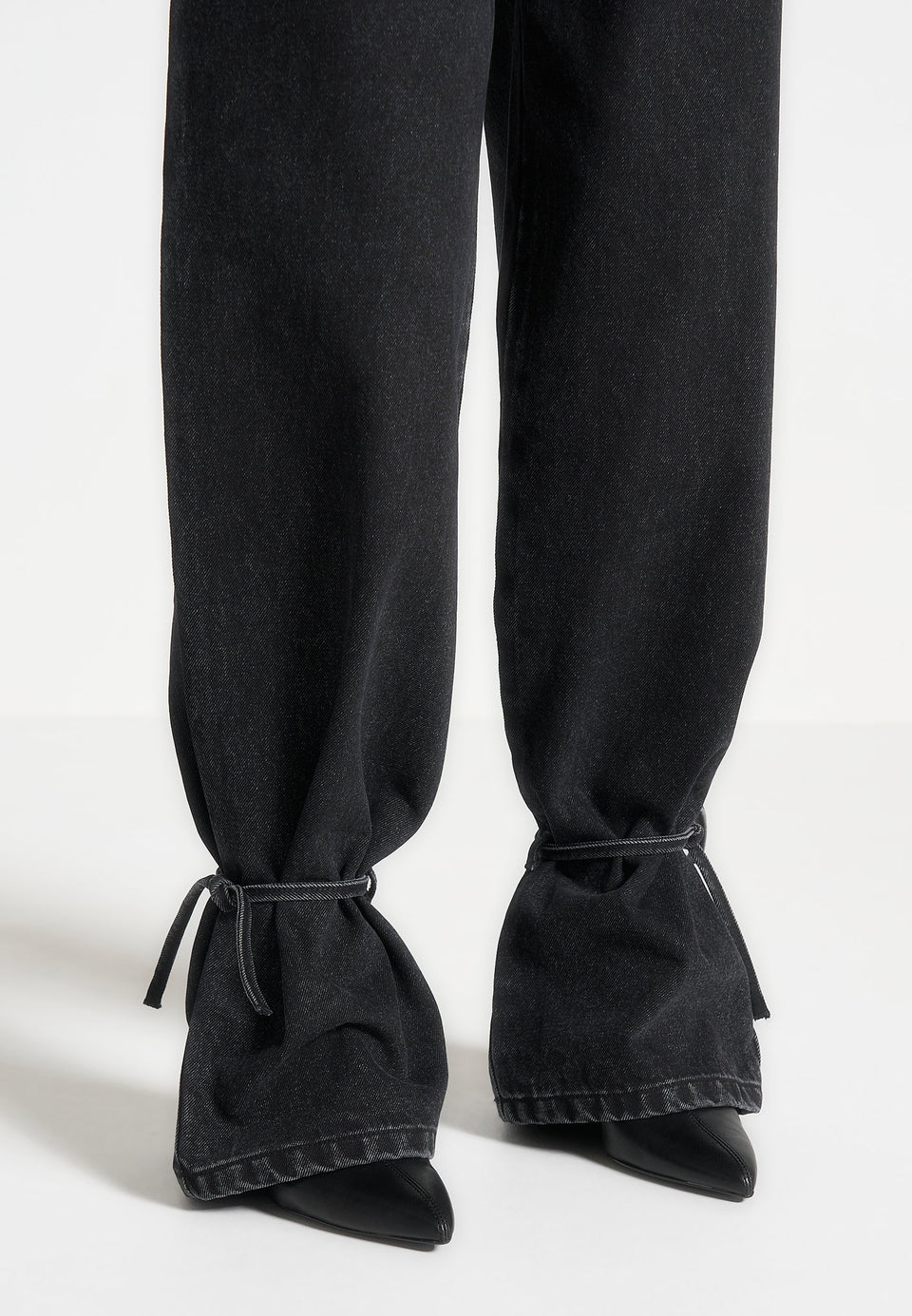 faye-wide-mid-rise-jeans-with-tie-waist-washed-black