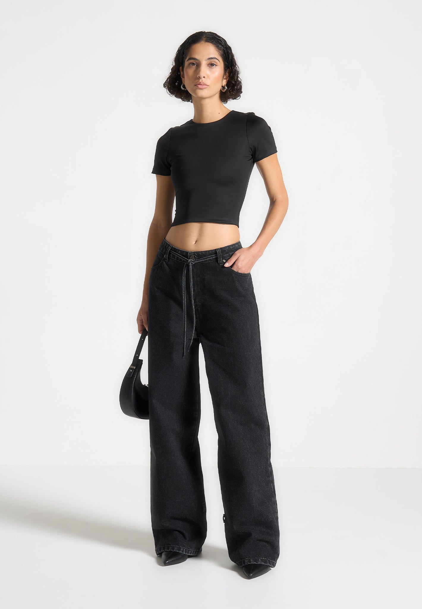 baggy-jeans-with-drawcord-washed-black