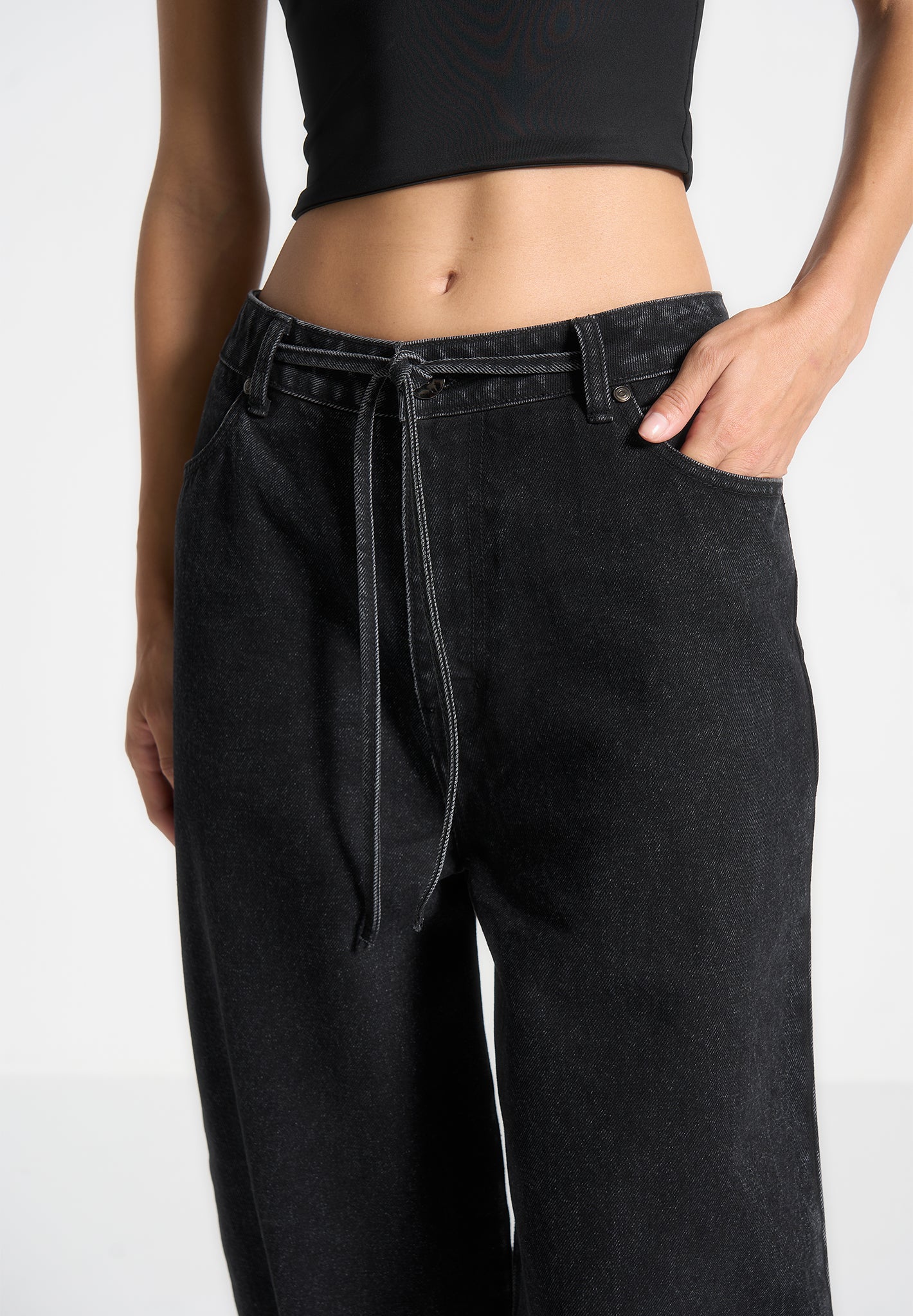 baggy-jeans-with-drawcord-washed-black