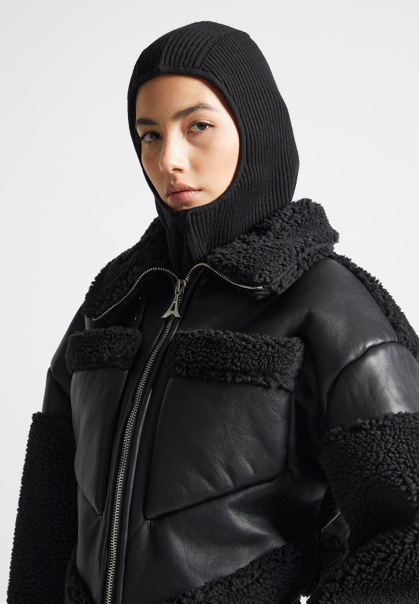 ribbed-knitted-snood-black
