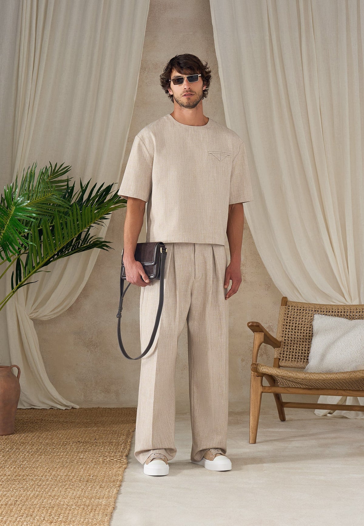 Leon - Boxy Cropped Hatched T-Shirt - Beige