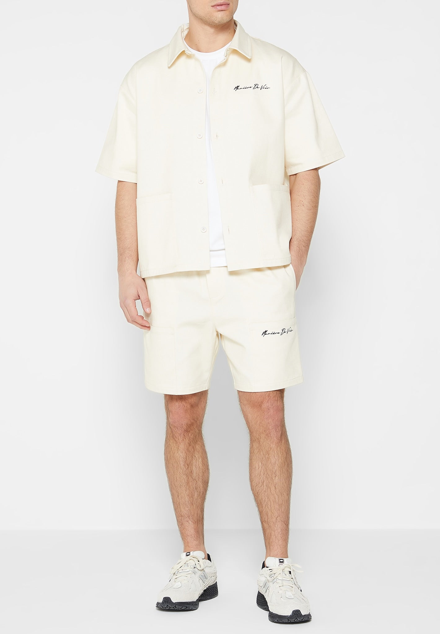 signature-twill-shorts-cream