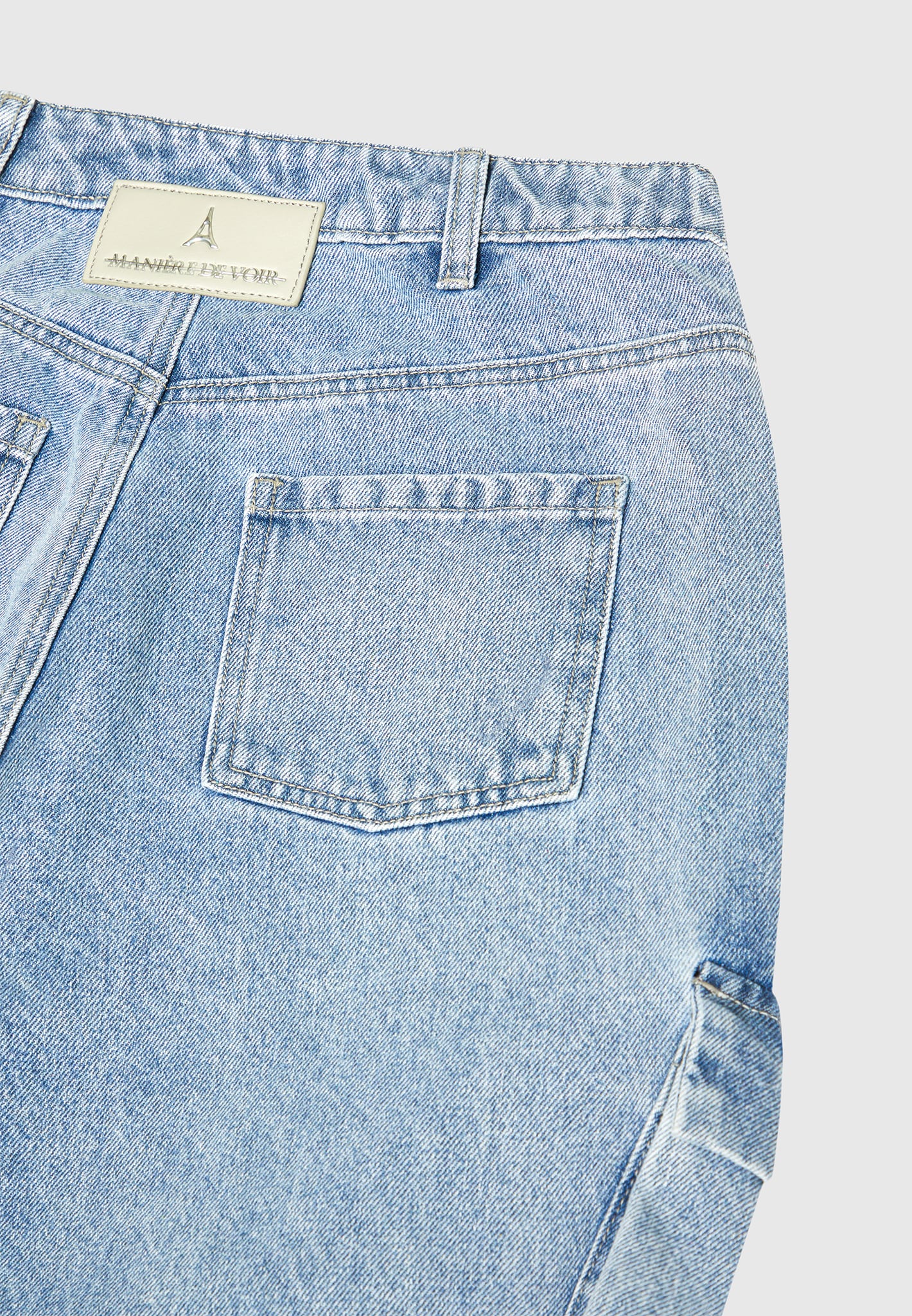 strap-detail-cargo-jeans-mid-blue