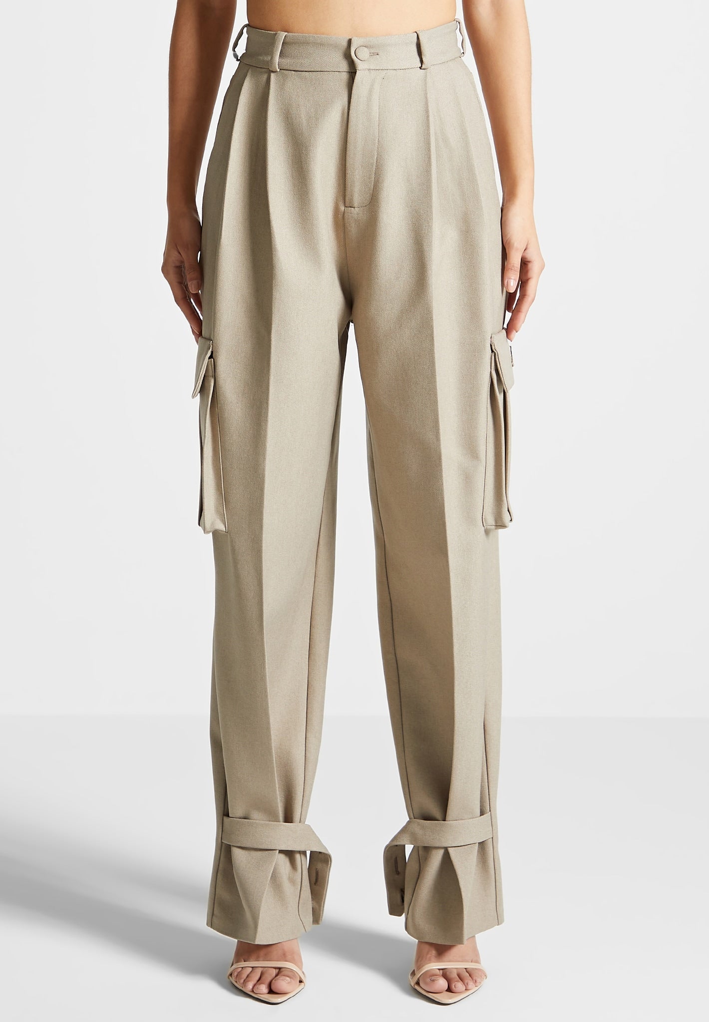danielle-tailored-pleated-cargo-trousers-beige