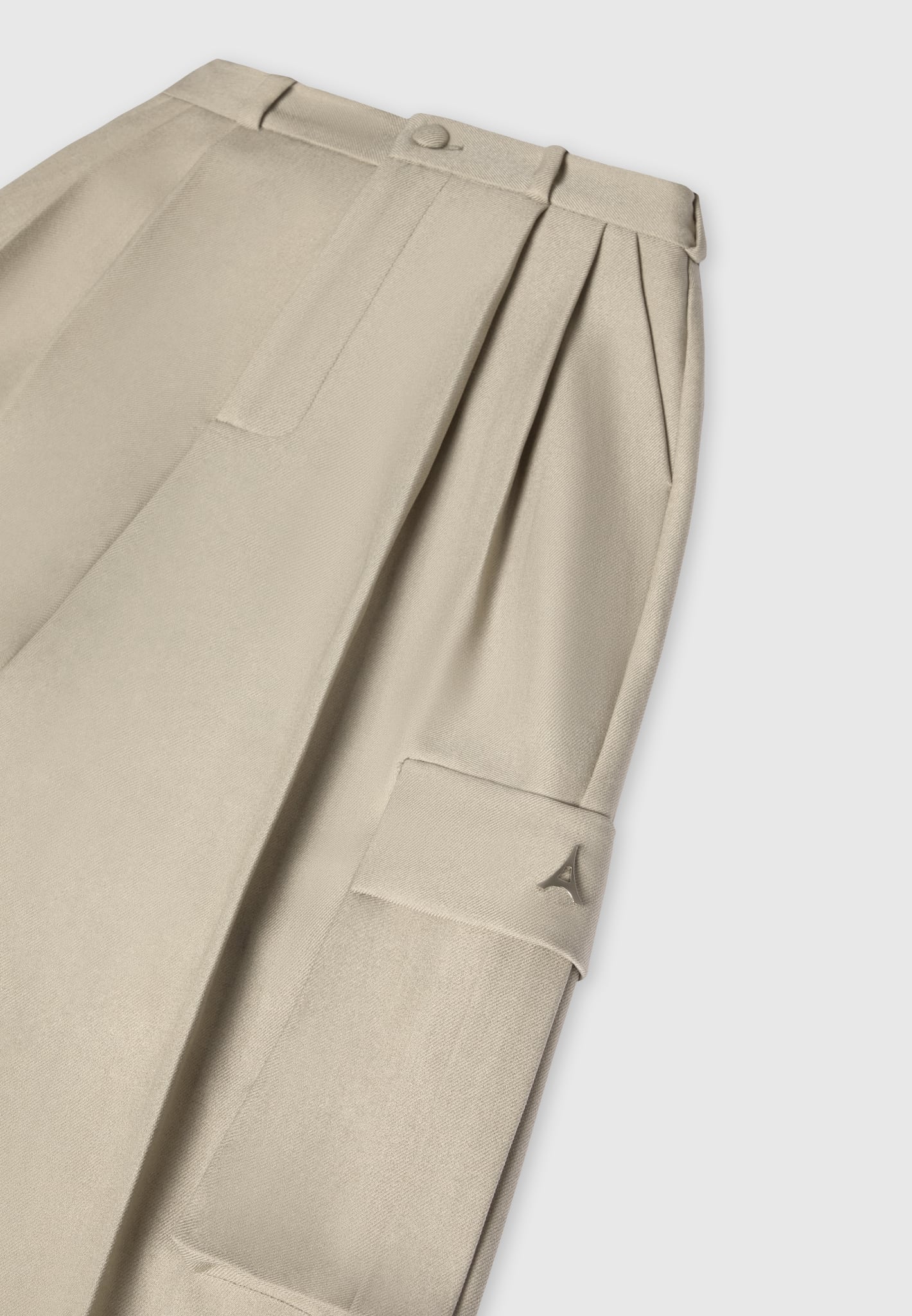 danielle-tailored-pleated-cargo-trousers-beige