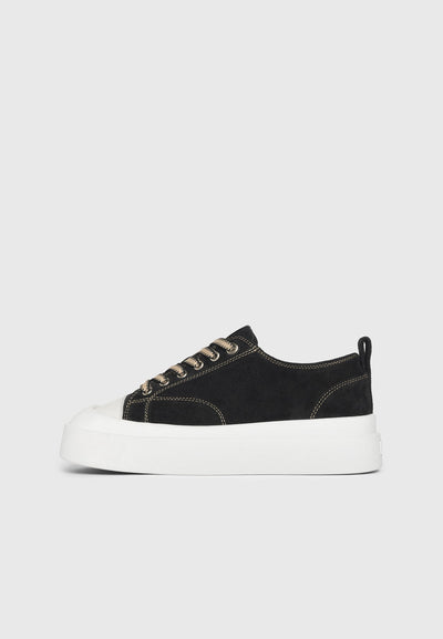 vienna-suede-contrast-stitch-sneaker-black-1