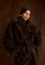 Bria - Oversized Fur Coat With Leather Belt - Brown
