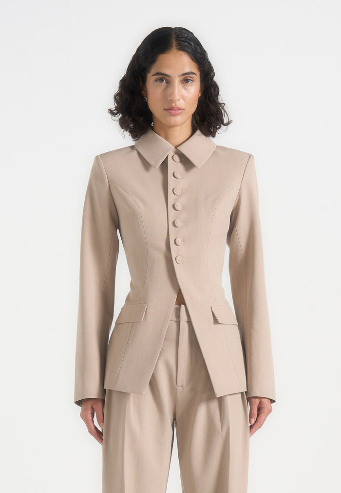harper-tailored-cinch-blazer-with-detachable-collar-beige