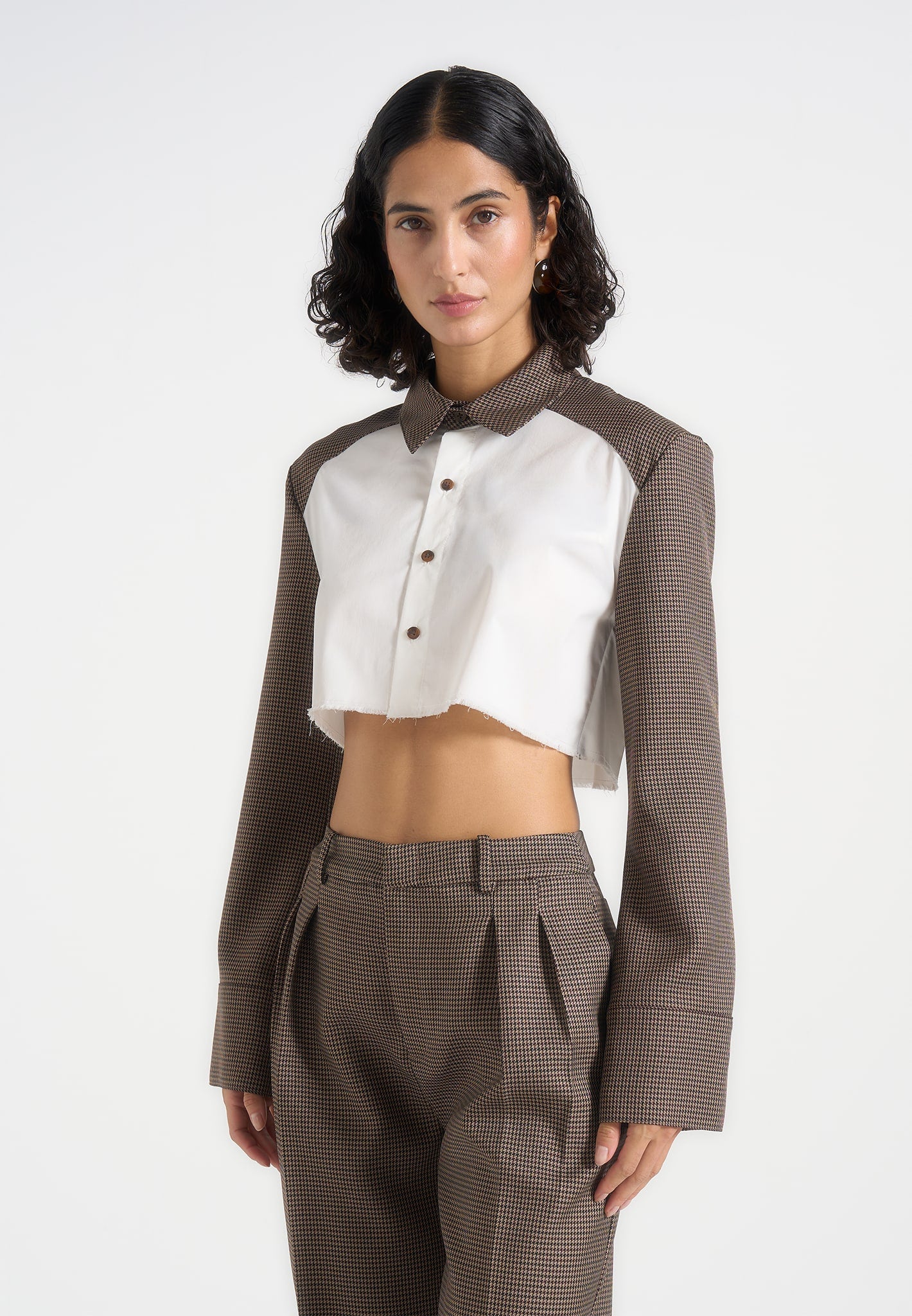 Bernadette - Houndstooth Cotton Cropped Shirt - White/Brown 