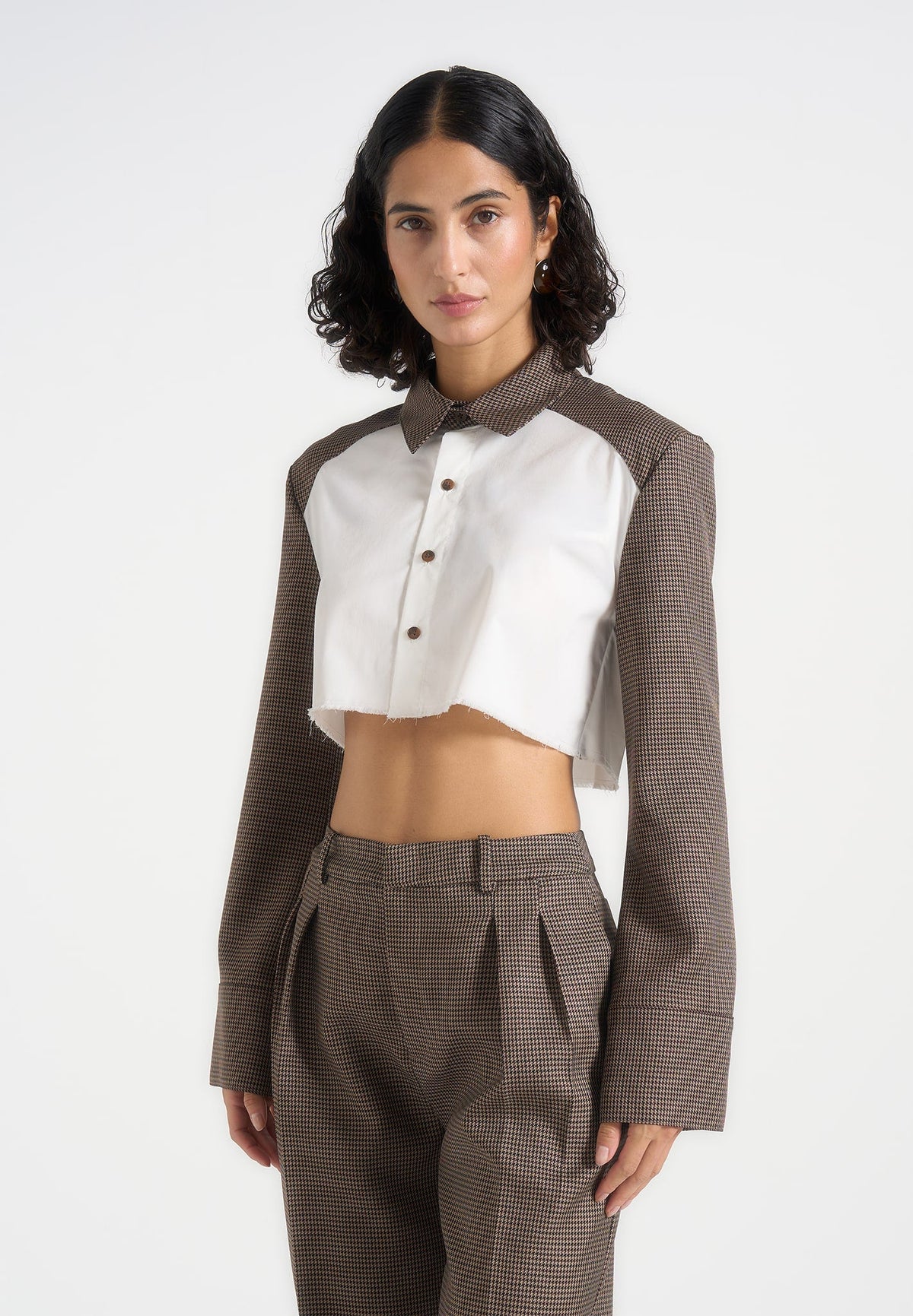 Bernadette - Houndstooth Cotton Cropped Shirt - White/Brown