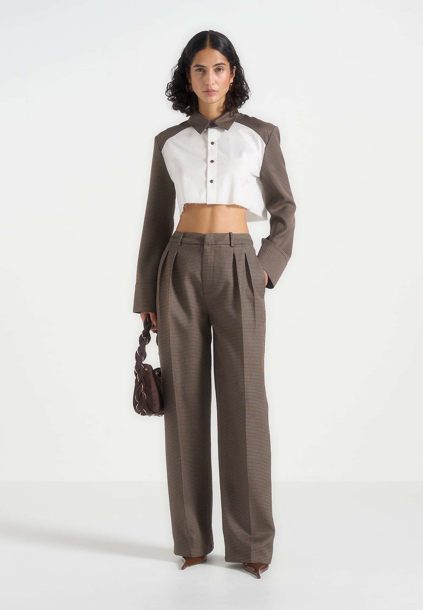 bernadette-houndstooth-cotton-cropped-shirt-white-brown