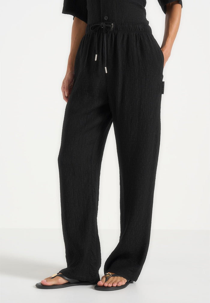 addison-unisex-textured-relaxed-fit-trousers-black