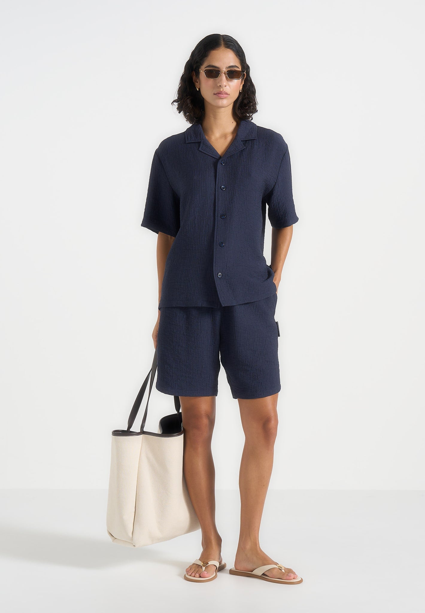 Ari - Unisex Textured Shorts - Navy