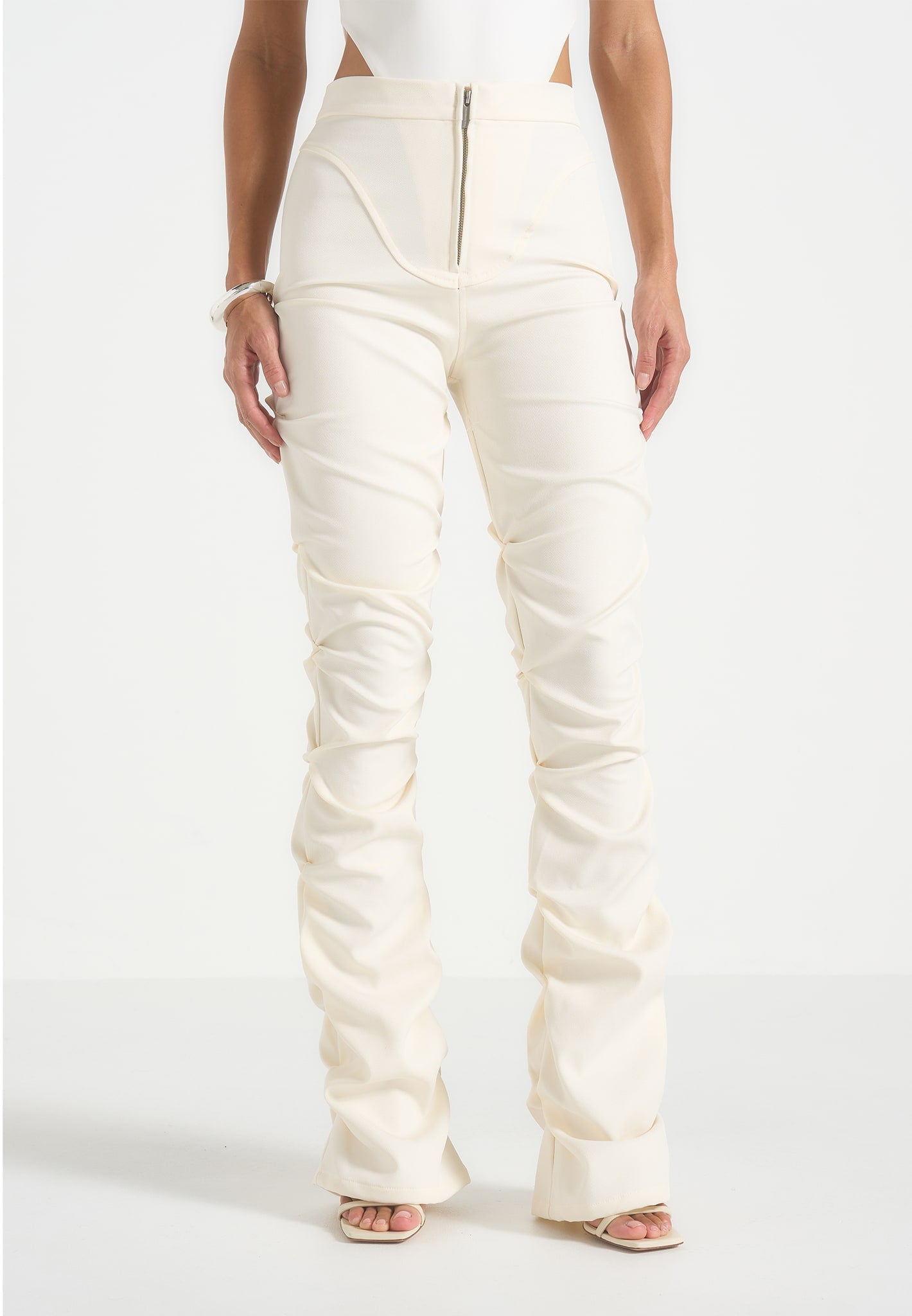 Caroline - Tacked Twill Fit & Flare Pants - White 