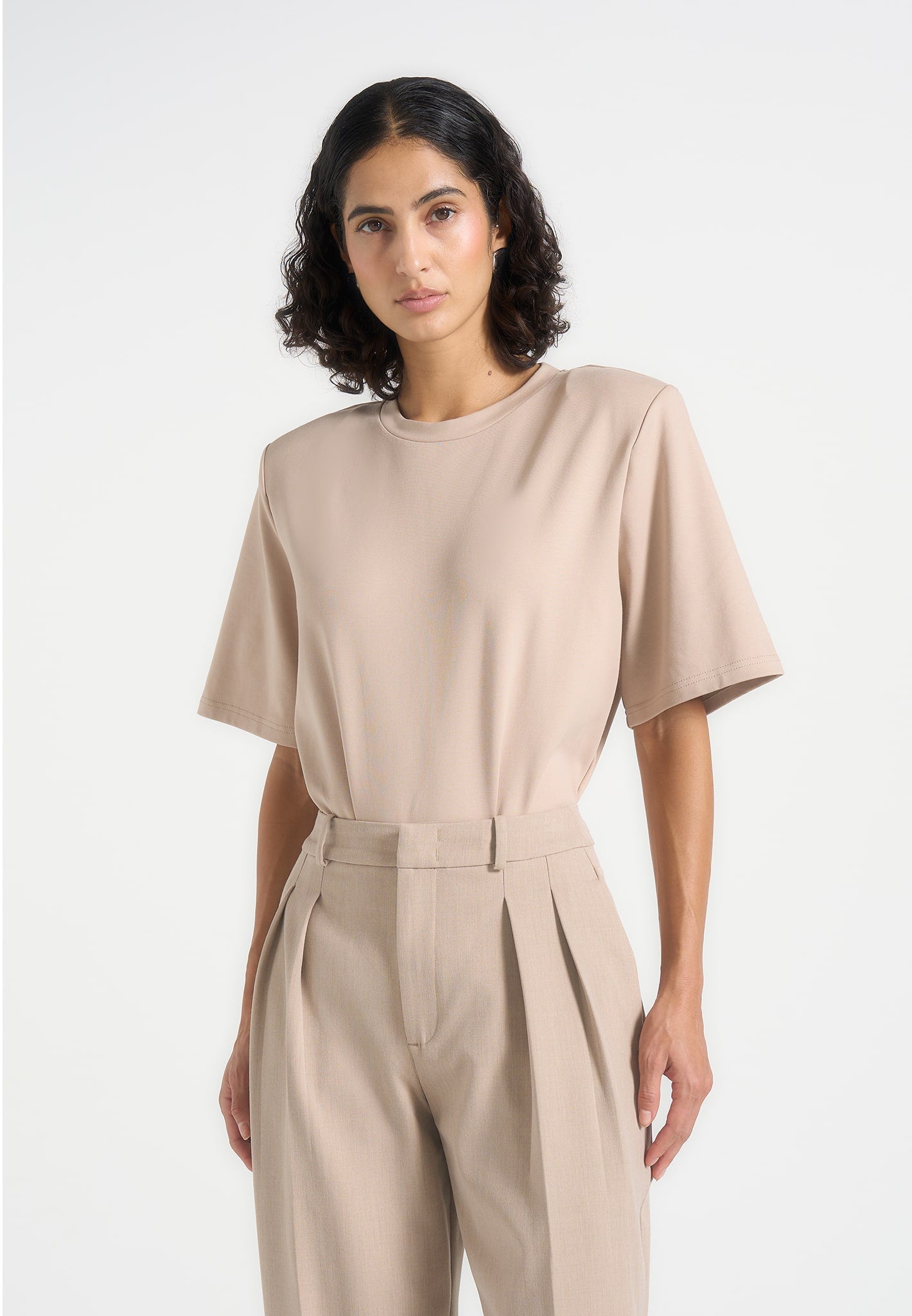 bs002-wide-shoulder-bodysuit-t-shirt-beige