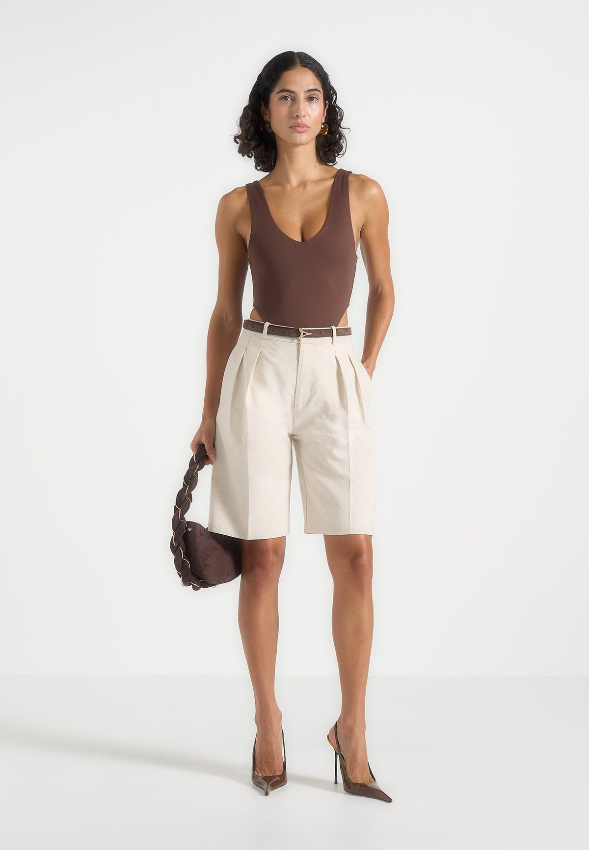 Lorette - Twin Pleat Linen Shorts - Natural